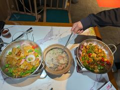 -小凤庭·地道湖北菜武昌鱼·铫子藕汤(黄鹤楼店)
