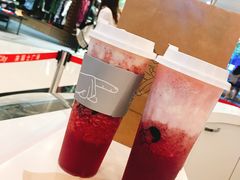 芝芝莓莓-喜茶(上海正大广场店)