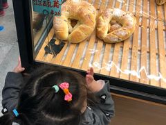 -Dough&Joe团憩(瑞虹天地月亮湾店)