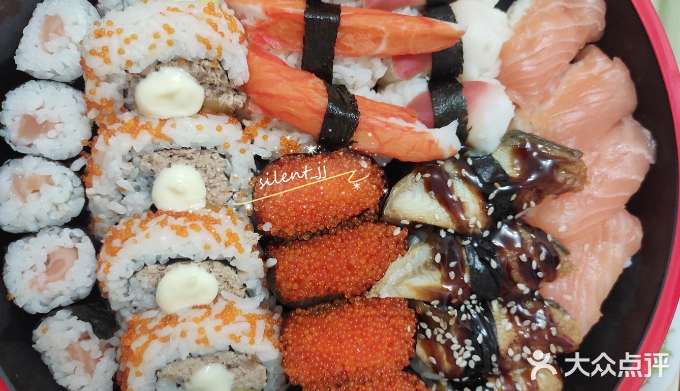 出不去吃什么～豪华寿司拼盘🍣