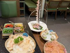 -得意咚瓜·顺德鱼生·冬瓜火锅(深圳首店)