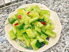 拍黄瓜-震海贝烤贝·民俗特色店(延吉总店)