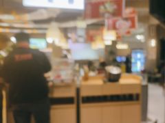 -老房老舍重庆火锅(假日城市店)
