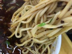 -马德元纯汤牛肉面(太奥广场店)