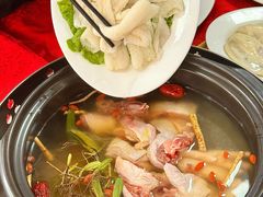 -花苑美食横琴生蚝火锅(拱北粤华路店)