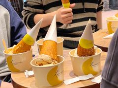 白咖啡冰激凌-LUNEURS月乐诗·法式冰淇淋(环贸店)