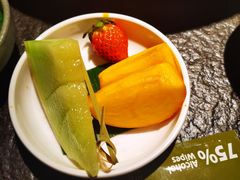 餐前水果-三出山火锅(南京万象天地店)