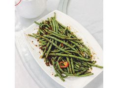 秘制酱爆豆角-朱仔记食府(江南大道店)