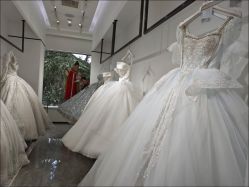 -雅云婚纱摄影工作室旗舰店