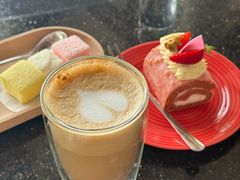 -亚龙湾喜来登·美景台大堂吧