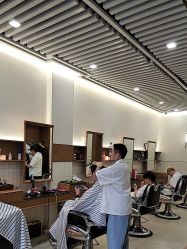 -MARTIN'S BARBER SHOP男士理发馆