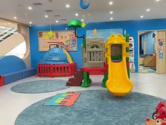 -美吉姆国际儿童发展中心(红谷滩绿地缤纷城中心)