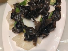 -老周家酱卤猪蹄私房菜(克拉玛依西街店)