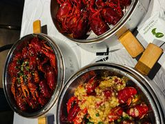 -巴厘龙虾·榜首油焖大虾(音乐学院·沿江酒馆店)