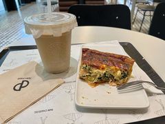 拿铁-Punchline Coffee&Roaster(同济大学店)