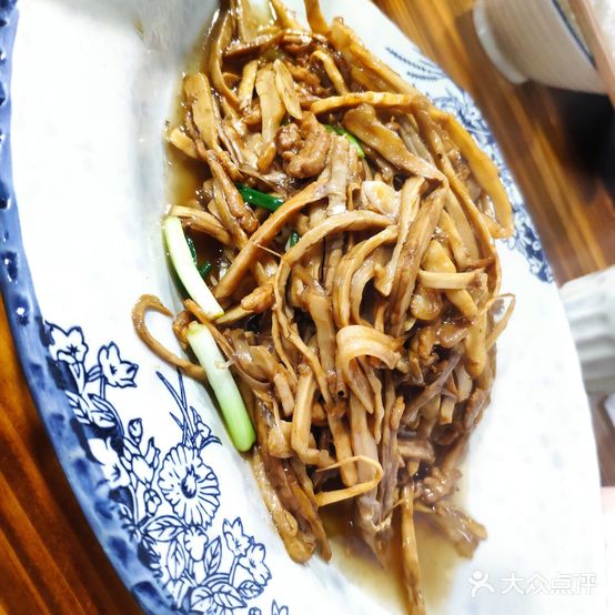 大蒸笼家常菜馆(绵竹店)