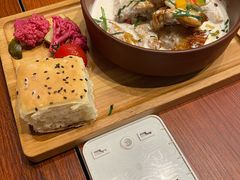 奇克美露里-格鲁·秀色Georgia’s Feast