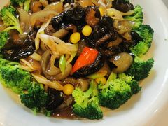 -臻品汇-镇江菜-河豚(大润发店)