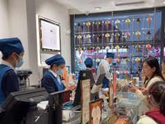 -VENCHI 闻绮(上海佛罗伦萨小镇店)