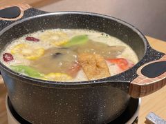 山泉水板栗腰果牛蒡火锅-十二舍·湯物素煮(江泰潤政店)