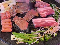 -豚豚家돈돈가韩国锅盖烤肉(新北万达店)