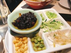 炸酱面-京味斋·北京烤鸭(华威桥北工大店)