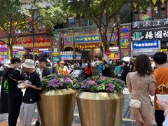 -八一路好吃街(雨田商务大厦店)