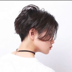 -AYO SALON