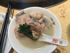 -陈大锅·岳阳鱼馆·地道岳阳菜(美食街店)