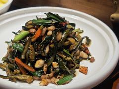 -魏铭鱼头捞饭(晋阳路店)