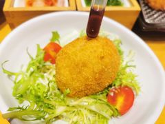 酥炸猪肉裹温泉蛋-胜博殿日式炸猪排(西红门店)