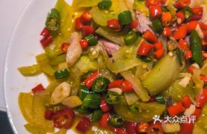 Stir-Fried Small Tomato Seeds