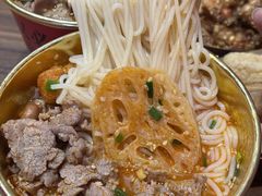 -鹤江桥·红油牛肉粉(SKP店)