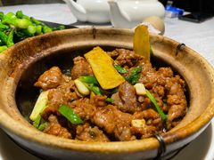 姜汁啫啫牛肉煲-粤·向群饭店(龙津东路总店)