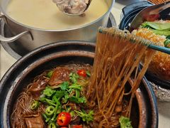 -煲王粤菜餐厅(中侨中心店)