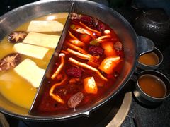 -湊湊火锅·茶憩(新中关购物中心店)