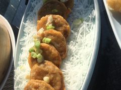 香煎鹅肝藕饼-悦湖公馆