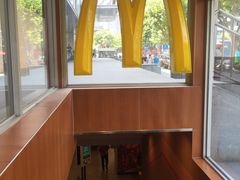 -麦当劳(秣陵路店)
