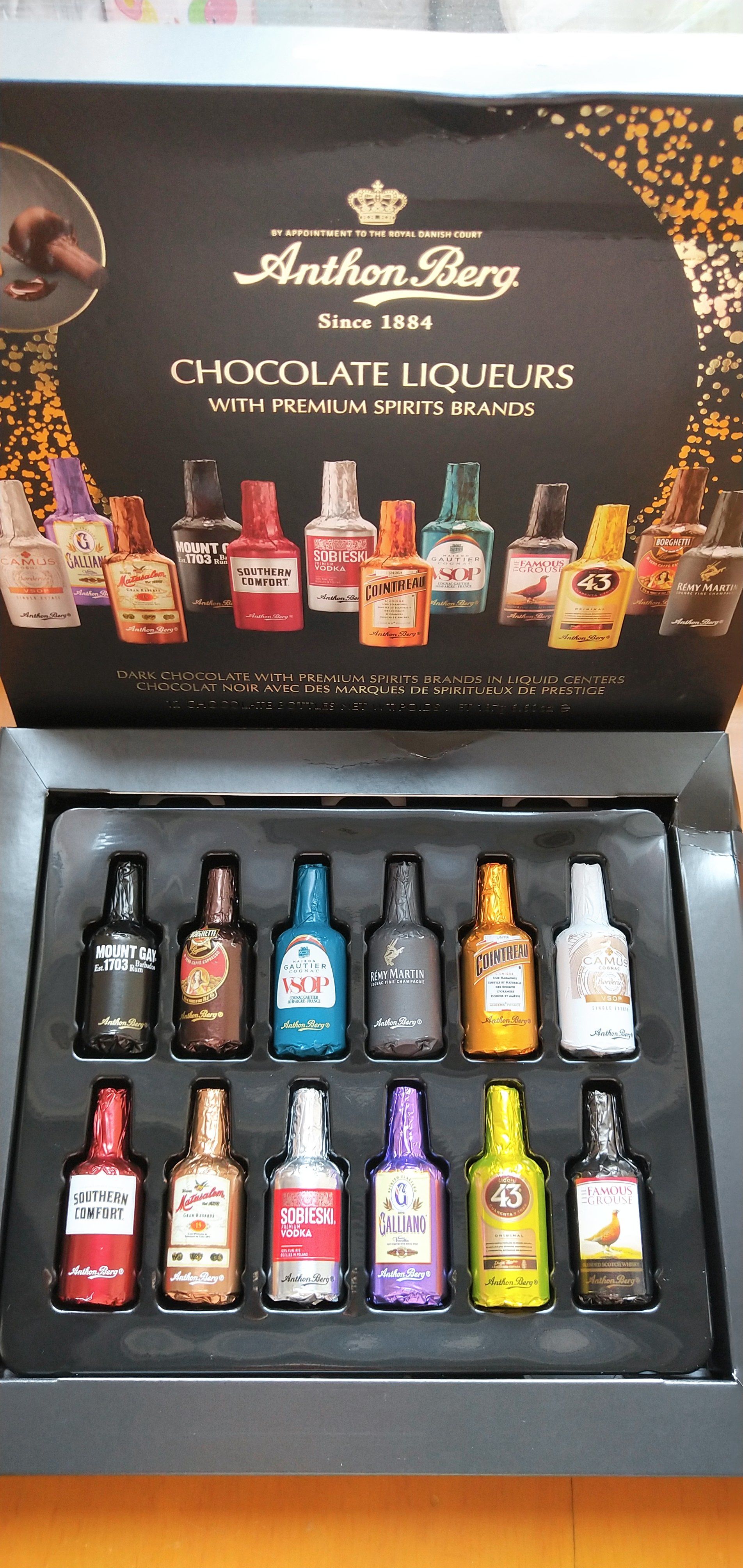 超精致的酒心巧克力