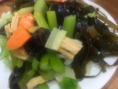 -杨记老门框百年卤煮(回龙观文华西路店)