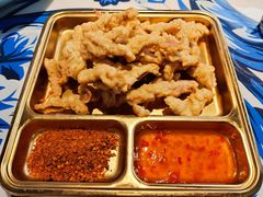 成都小酥肉-川流不息·地道川菜·小龙虾(新松江路店)