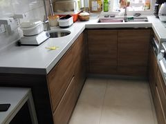 -佰丽爱家全屋定制(汶水店)