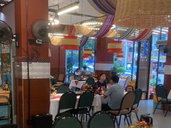 -刘姐啤酒鱼民族演艺餐厅(西街总店)
