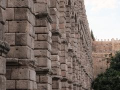 -塞哥维亚输水道