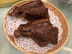 黄泥烧鸽子-燕郊烧鸽子(和众店)