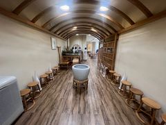 -蟹家大院 · 独揽江景(滨江店)