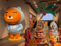 -KAKAO FRIENDS(弘大店)