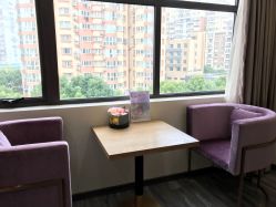 -海豚湾高端月子会所(黄浦店)