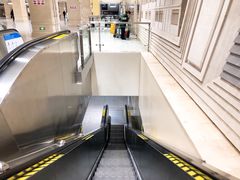 -黄浦路(地铁站)