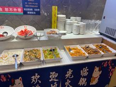 -沸炉重庆老火锅(军事博物馆店)